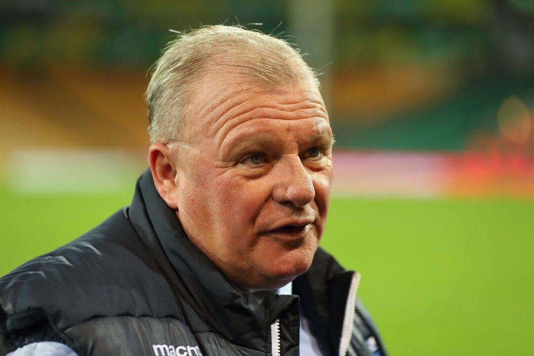 Steve Evans: Stevenage Manager